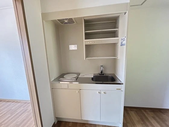 セジュール相田 C