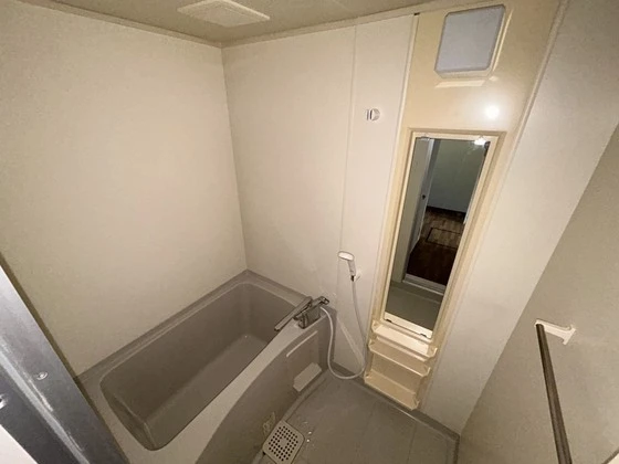 セジュール相田 C