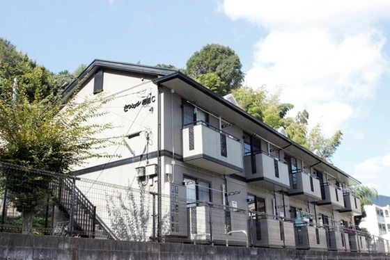 セジュール相田 C