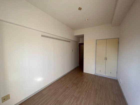 ワイアンドワイ宝町ビル