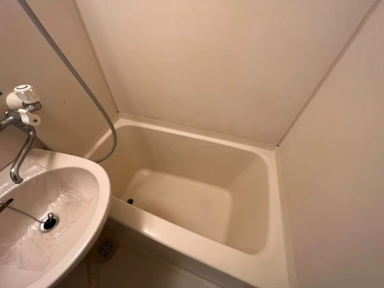 ワイアンドワイ宝町ビル