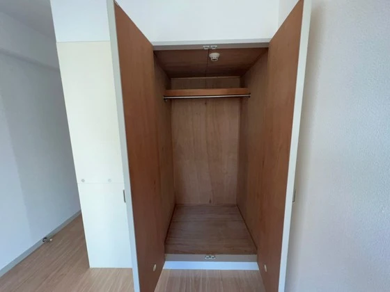 ワイアンドワイ宝町ビル