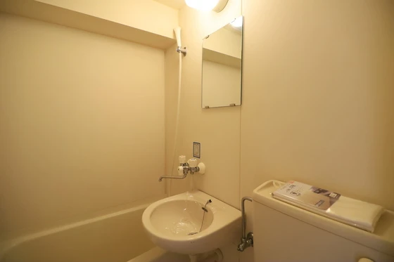 ワイアンドワイ宝町ビル