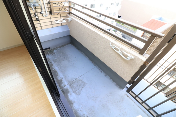 ワイアンドワイ宝町ビル