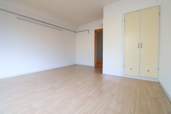 ワイアンドワイ宝町ビル