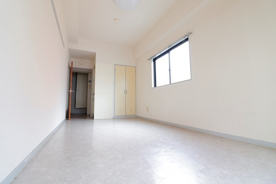 ワイアンドワイ宝町ビル