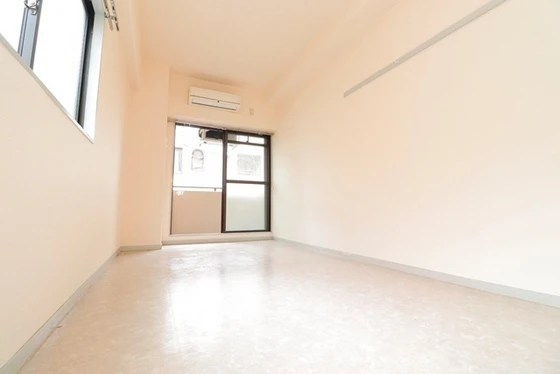 ワイアンドワイ宝町ビル