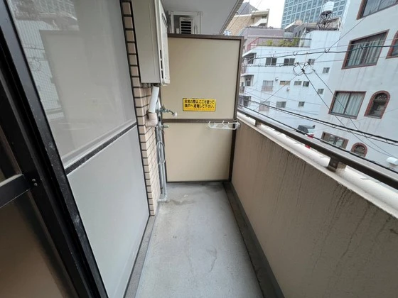 ワイアンドワイ宝町ビル