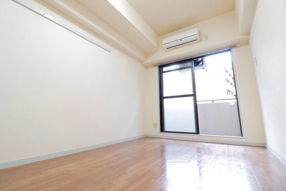 ワイアンドワイ宝町ビル