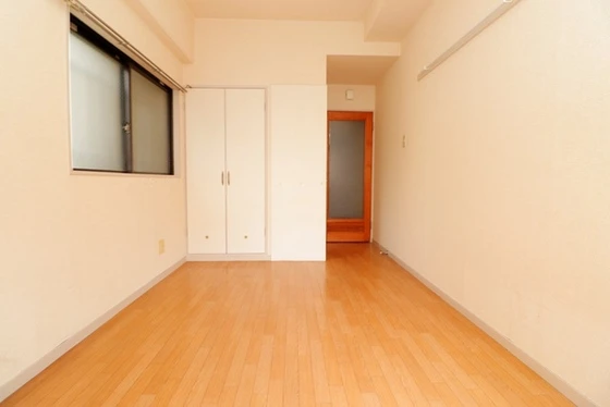 ワイアンドワイ宝町ビル