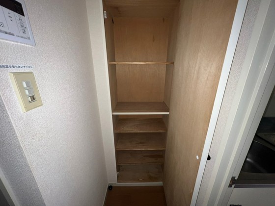 ワイアンドワイ宝町ビル