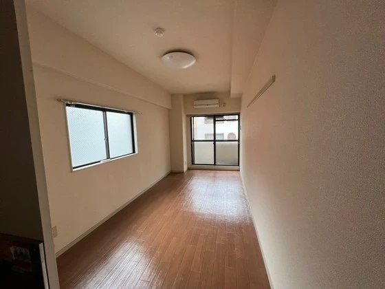 ワイアンドワイ宝町ビル