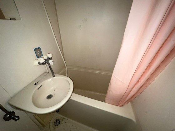 ワイアンドワイ宝町ビル