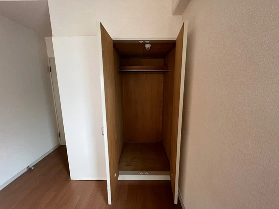 ワイアンドワイ宝町ビル