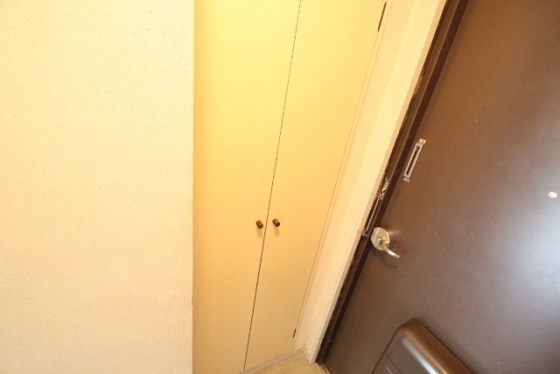 ワイアンドワイ宝町ビル