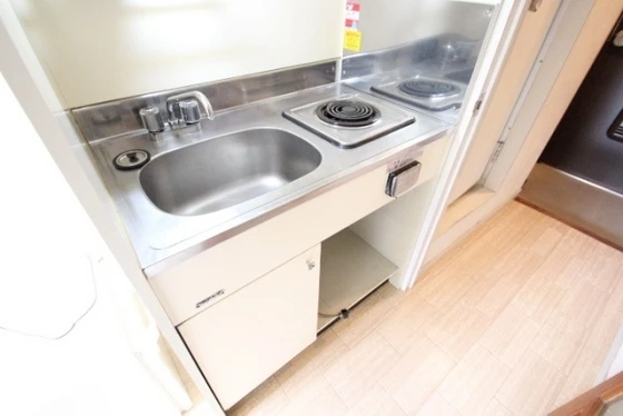 ワイアンドワイ宝町ビル