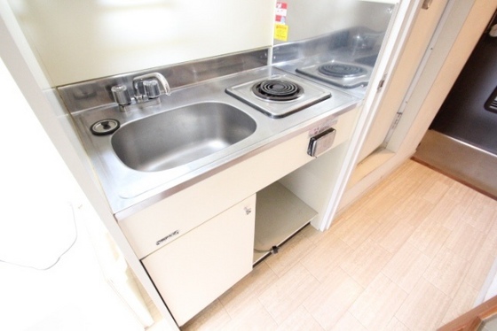 ワイアンドワイ宝町ビル