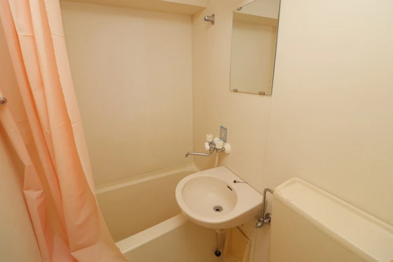 ワイアンドワイ宝町ビル