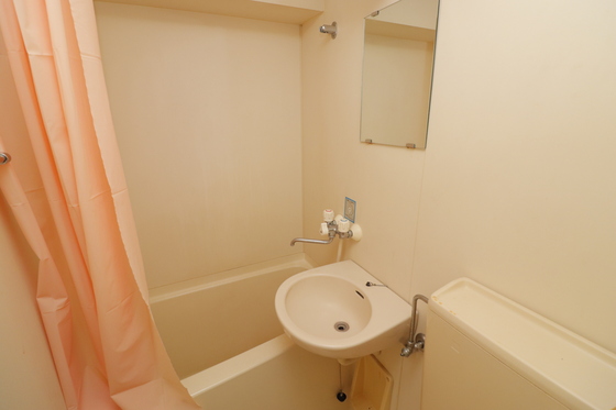 ワイアンドワイ宝町ビル