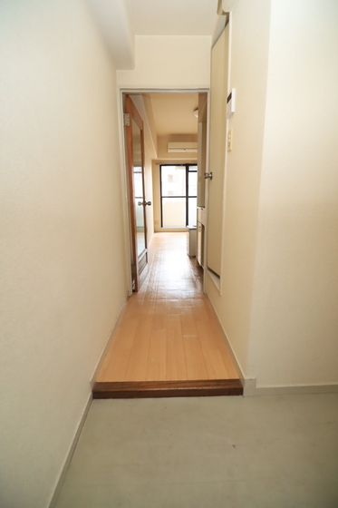 ワイアンドワイ宝町ビル