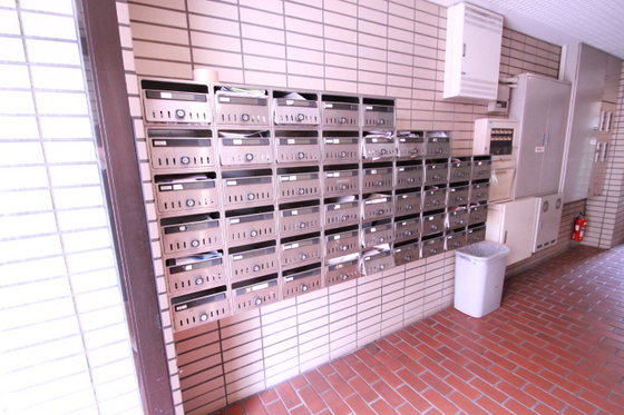 ワイアンドワイ宝町ビル