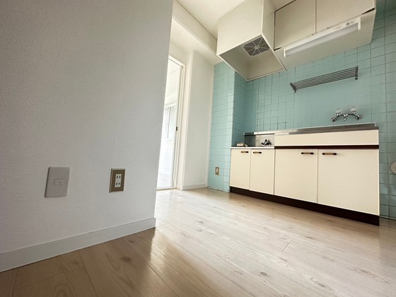 サンシャイン河原町