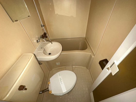 サンシャイン河原町