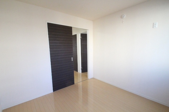 メープルコートNAKAO C棟