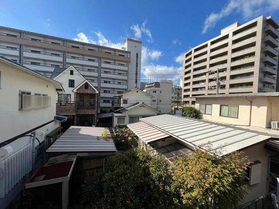 クレール五日市駅前 A棟