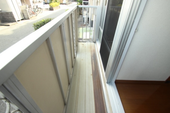 ドミール三和 B棟