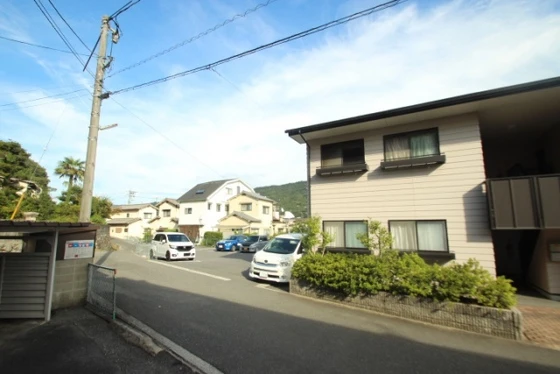 ドミール三和 B棟