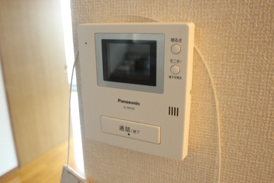 ドミール三和 B棟