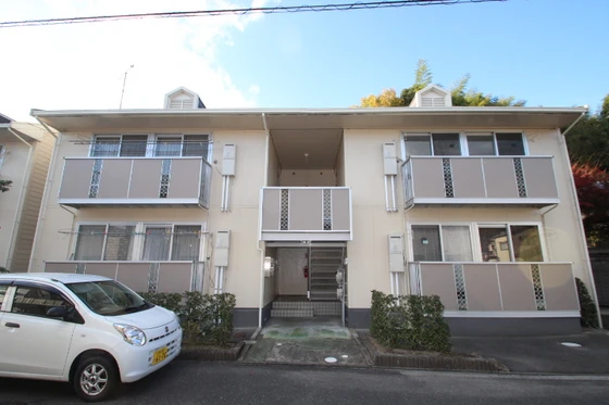 ドミール三和 B棟