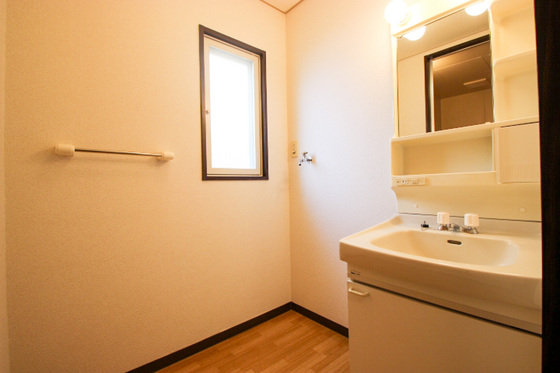 フレグランス岡本A棟