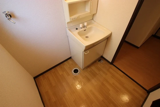 フレグランス岡本A棟