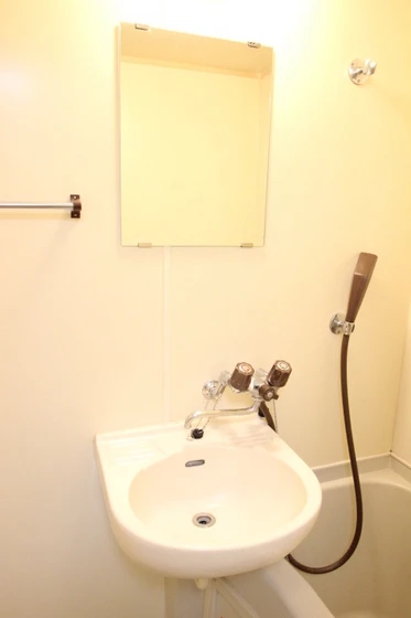 ユーハイム緑井B棟