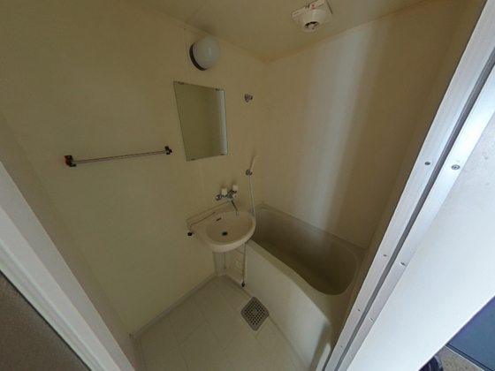 ユーハイム緑井B棟