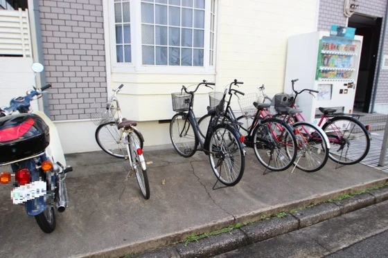 ユーハイム緑井B棟