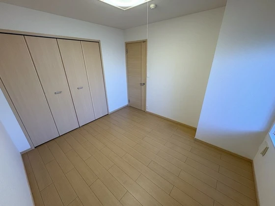 ラフィーネ東野