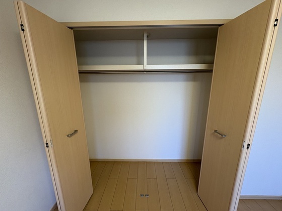 ラフィーネ東野