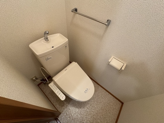 セジュールアンバタ