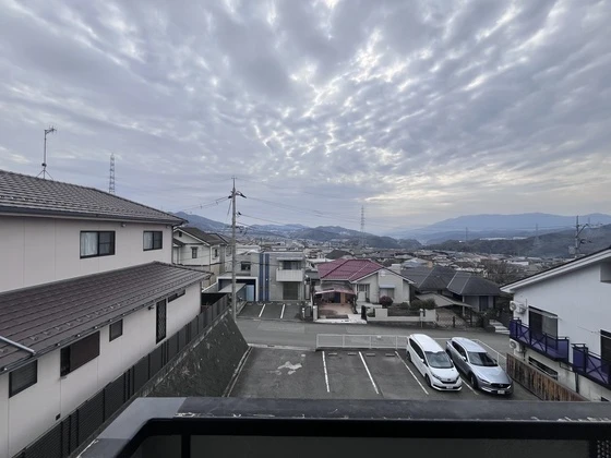 セジュールアンバタ