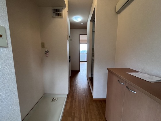 セジュールアンバタ