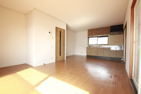 ドミール西ヶ原 B棟