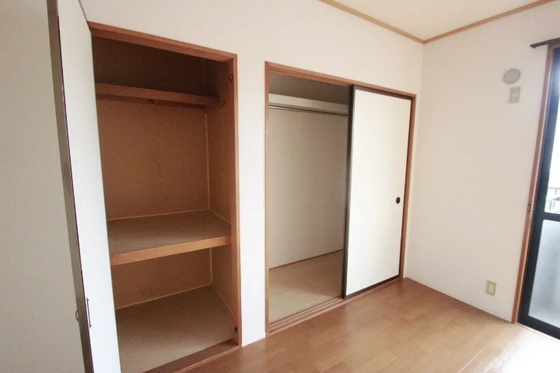 ドミール西ヶ原 B棟