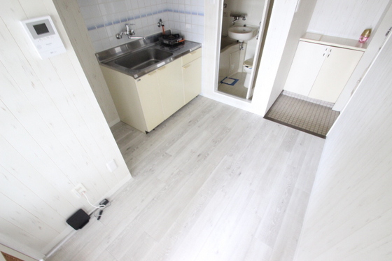 ホワイトヴィラ