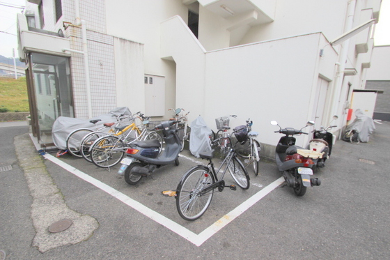 ホワイトヴィラ