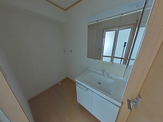 シャレーミヤモトC