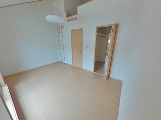 シャレーミヤモトC