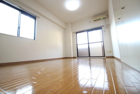 クレセールフルタ